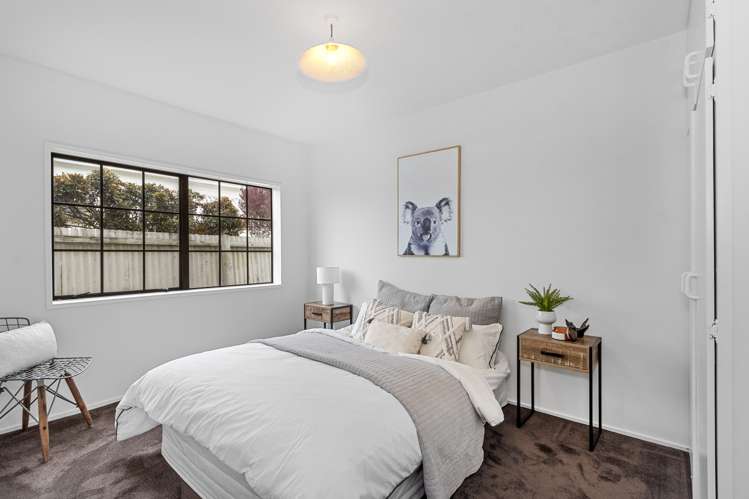 703 Worcester Street Linwood_13