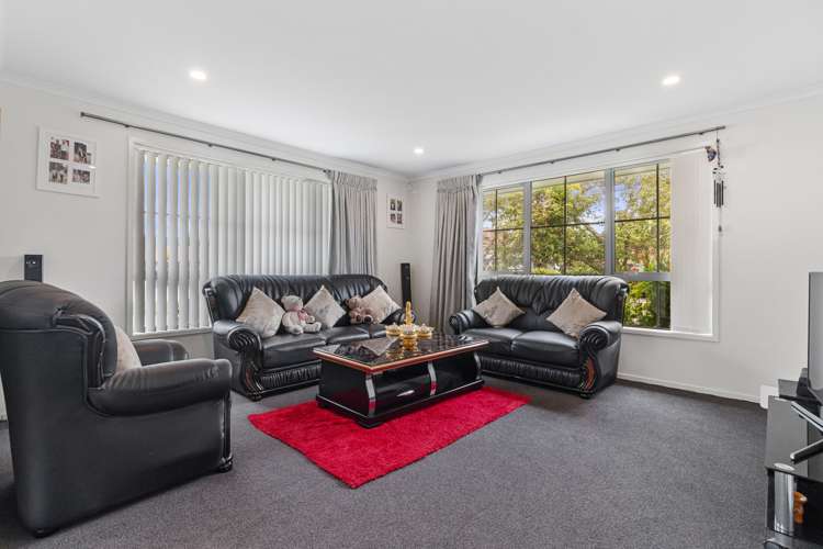 6 Muirfield Crescent Aongatete_5
