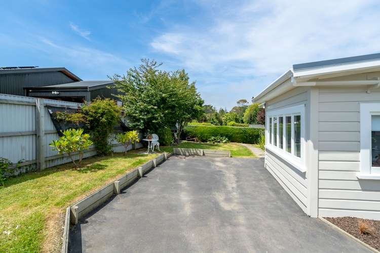 2 Pentland Street Karitane_14