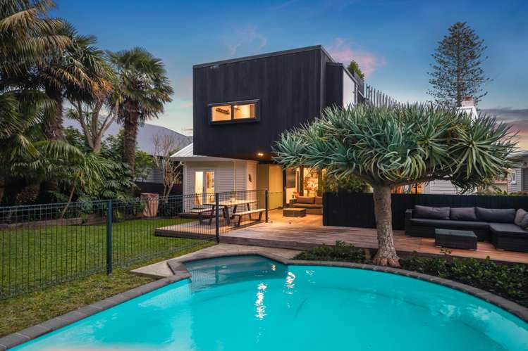 72 West End Road Westmere_21