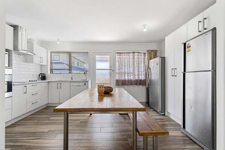 1/34 Latham Avenue Pakuranga_6