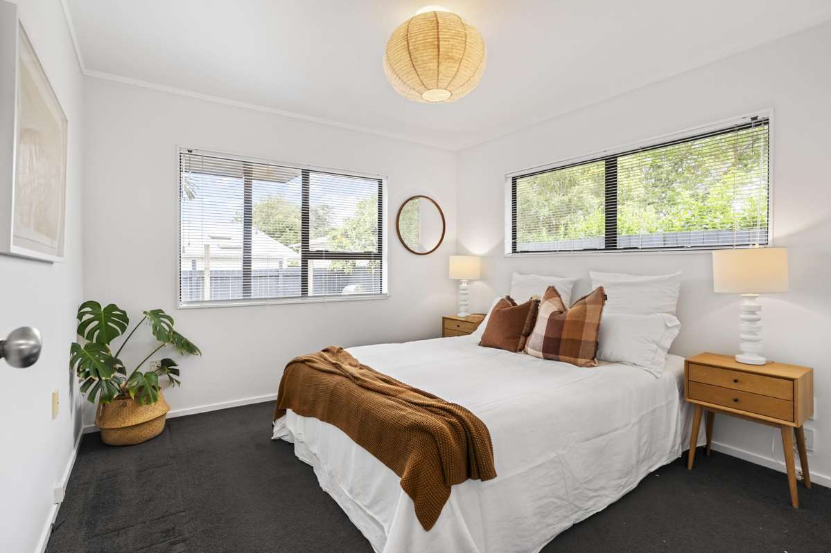 2/6 Newcastle Terrace_3