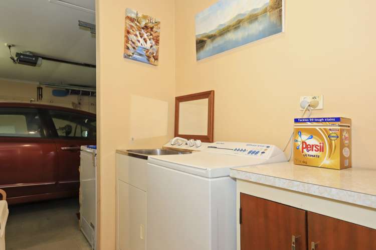 11 Avon Rise Welcome Bay_10