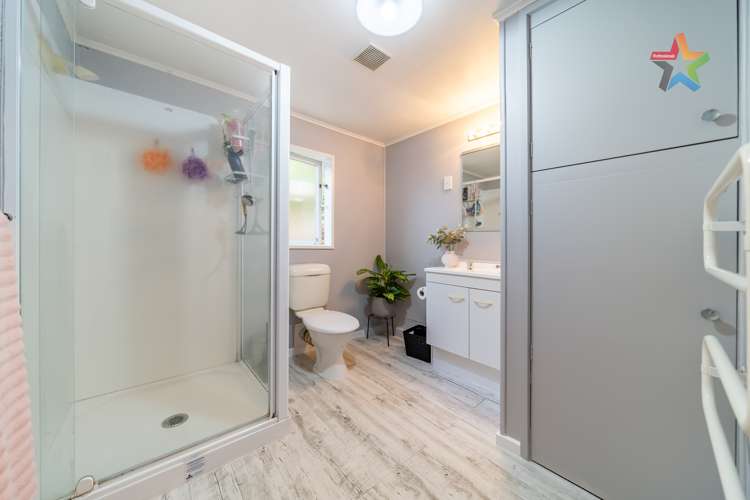 258 Dowse Drive Maungaraki_14