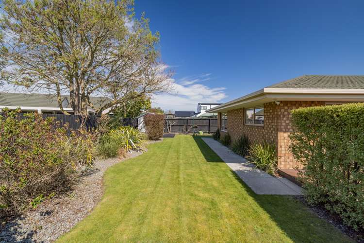 107 Inwoods Close Parklands_18