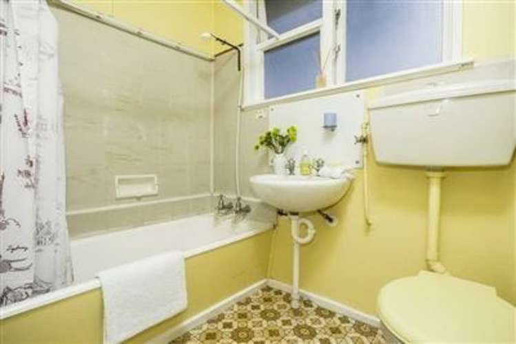 17a Fraser Road Narrow Neck_9