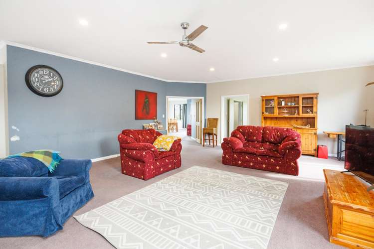 12a Heatherlea Heights Feilding_30
