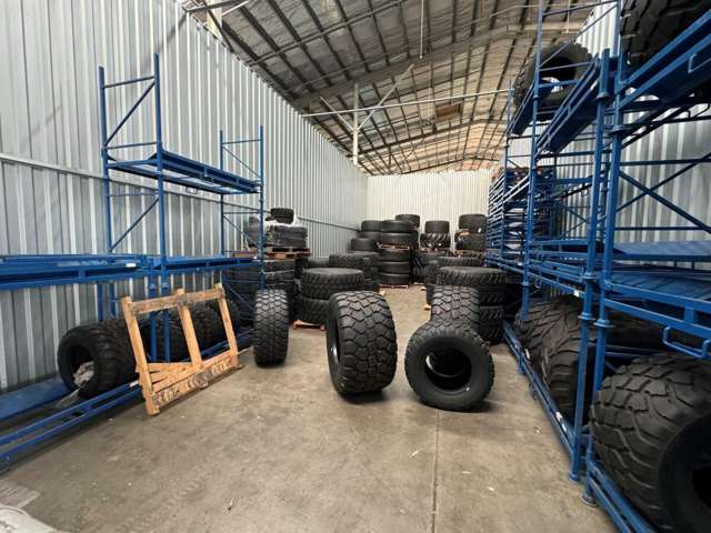 135sqm Industrial Storage Space For Lease