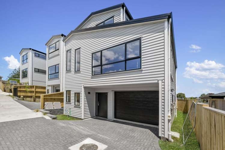 49D Webster Avenue_0