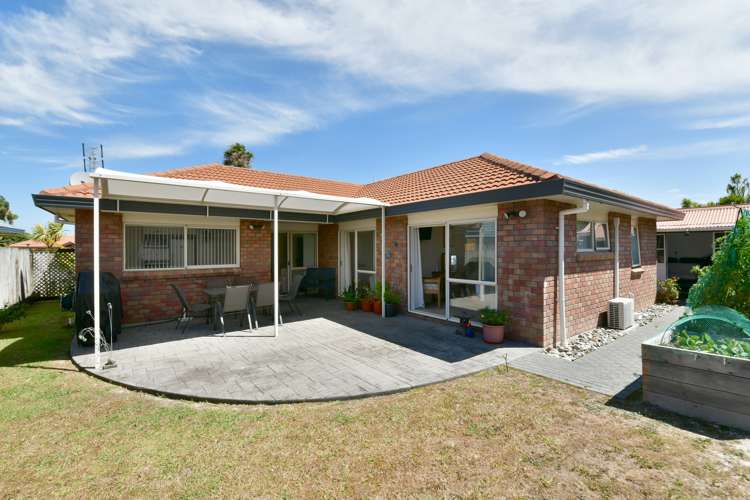 110 Lakeside Drive Orewa_1