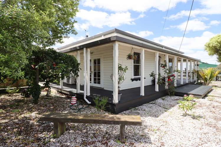 8 Victoria Street Carterton_16