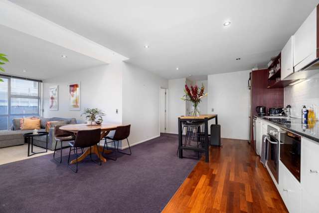 2e/2 Dickens Street Grey Lynn_4