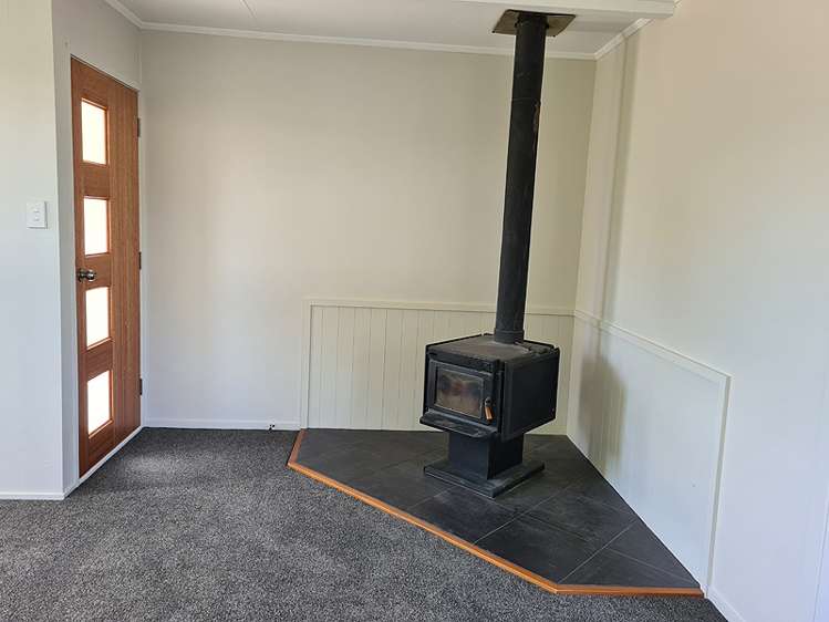 27 Moore Crescent Carterton_5