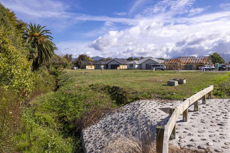 11 Magnolia Drive Springlands_6