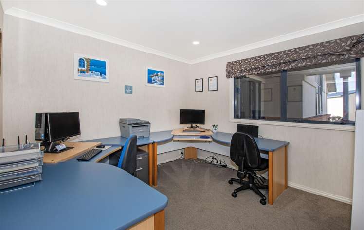 9 Nihotetea Lane Maunu_16