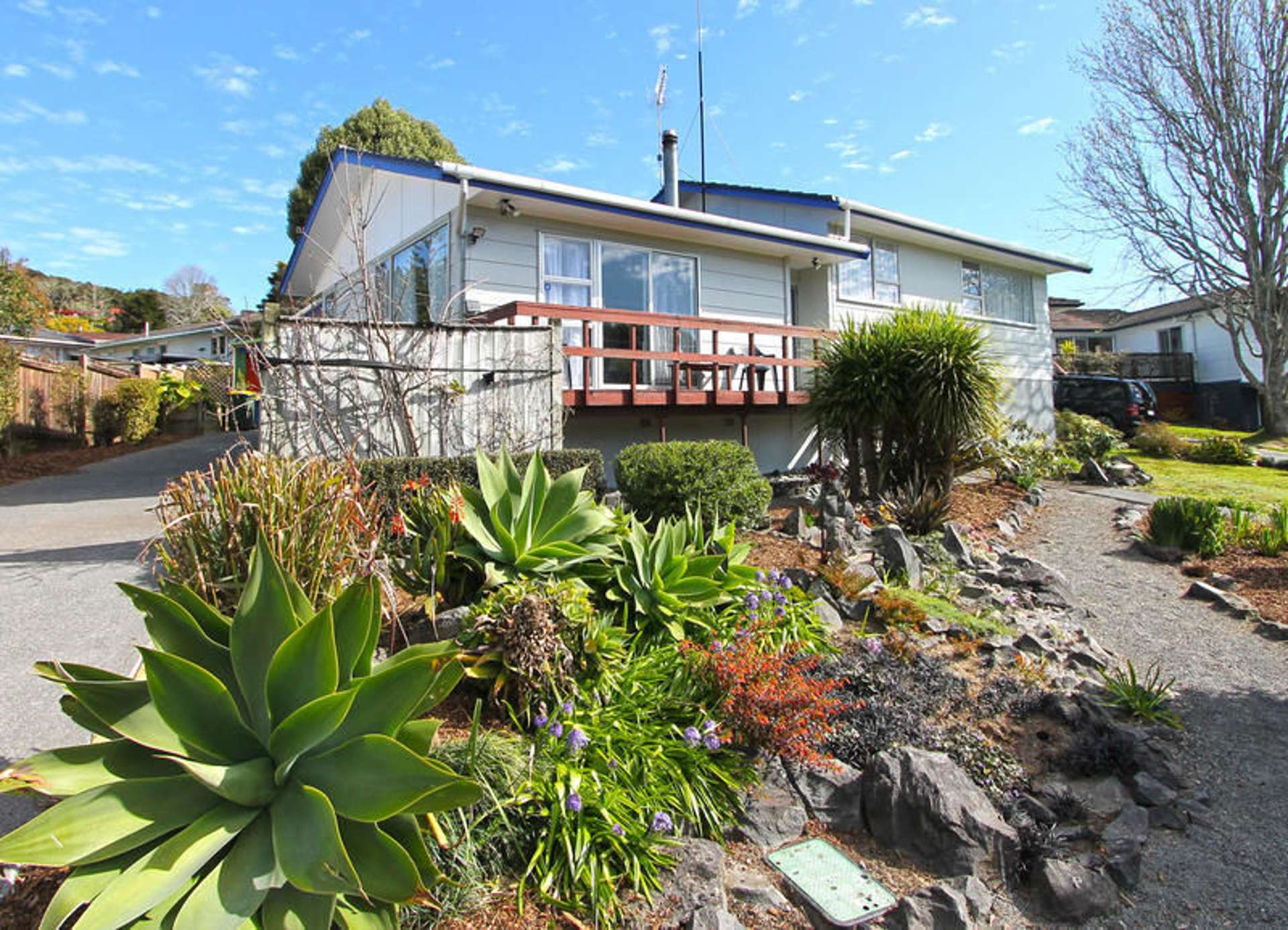 20 The Grove Titirangi_0