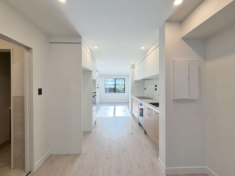 2/75 Te Taruna Drive Milldale_4