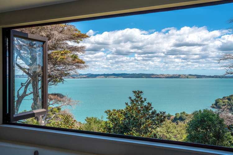402 Orapiu Road Waiheke Island_7