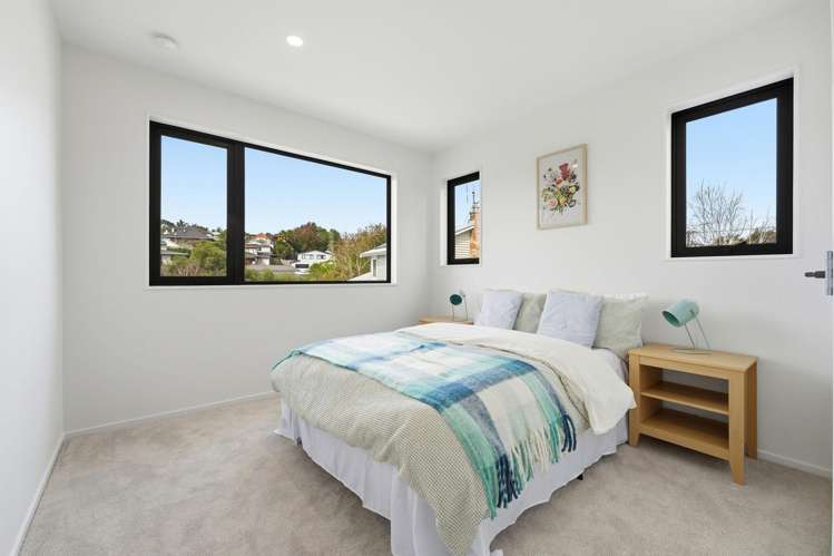 2/30 Kiteroa Terrace Rothesay Bay_10