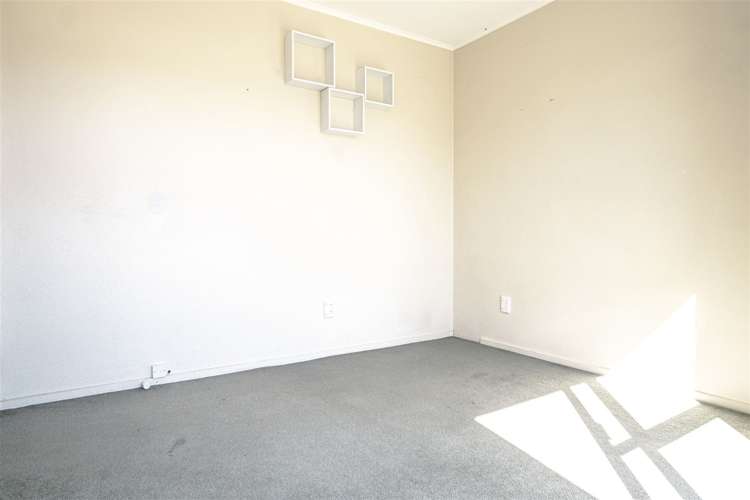 33 Bernard Road Albert Town_16