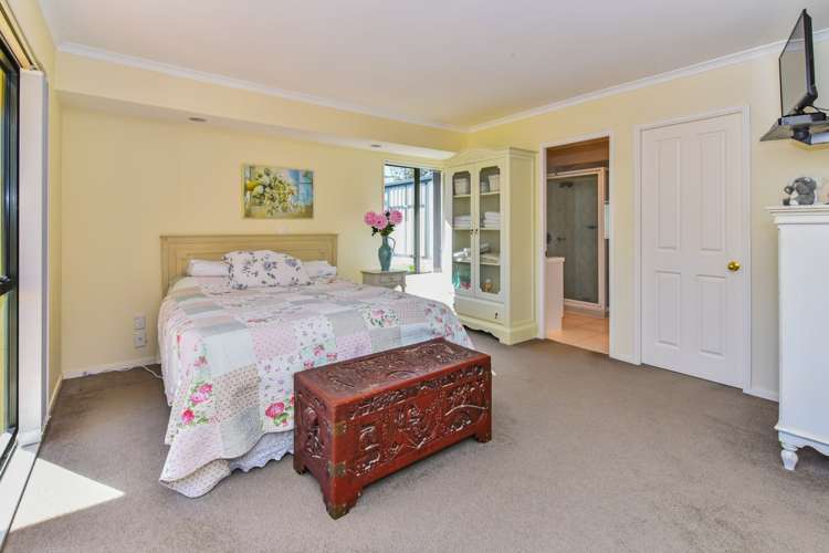 29 Trossach Place Wattle Downs_13