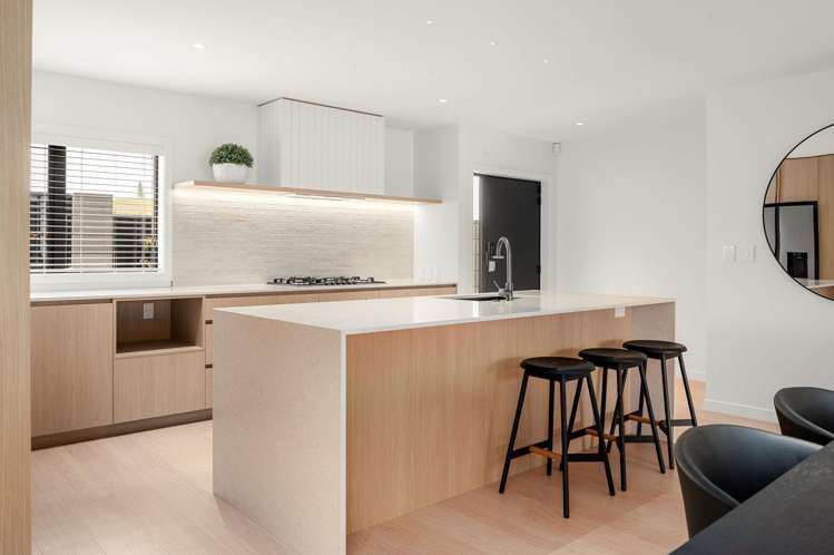 7 Kauri Point Drive_3