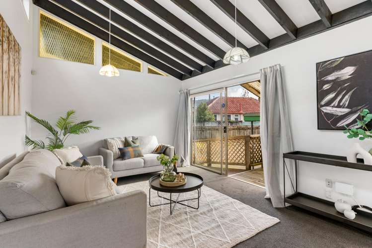 21A Sheridan Crescent Trentham_9