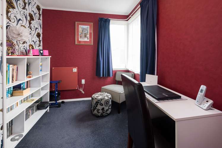 168 Maxwell Road Redwoodtown_10