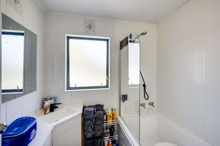 7 Balta Street Flaxmere_15