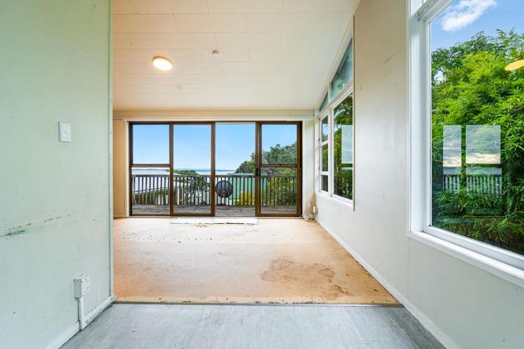 40 Pacific Parade Army Bay_6