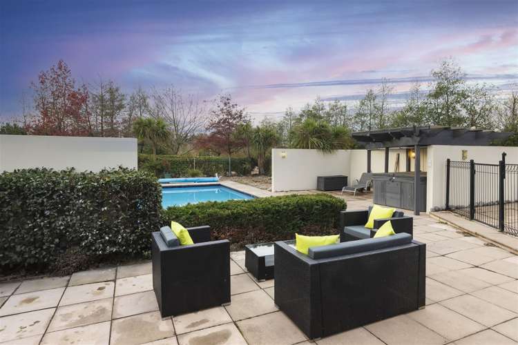 887 Two Chain Road Swannanoa_23