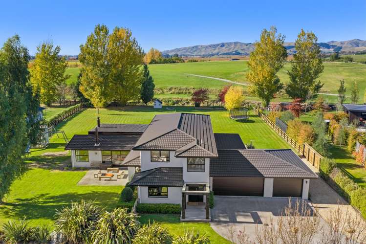 8 Bradleigh Park Fairhall_34