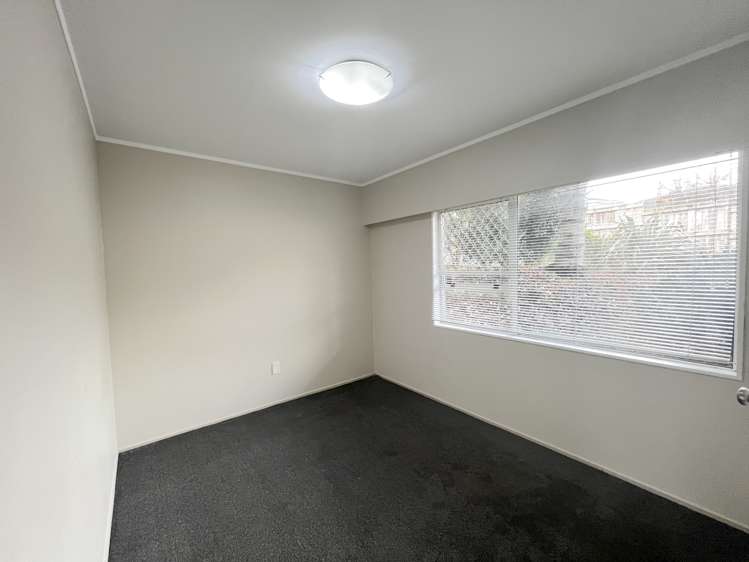 36a Pyatt Crescent Saint Johns_10
