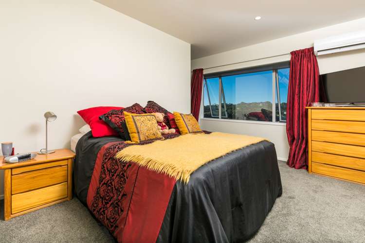 1 Tauwaka Crescent Riverhead_11