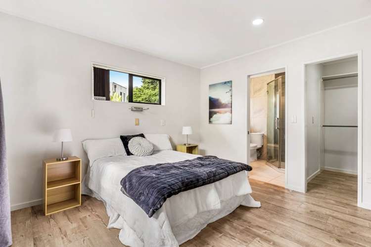 50 De Havilland Drive Goodwood Heights_13