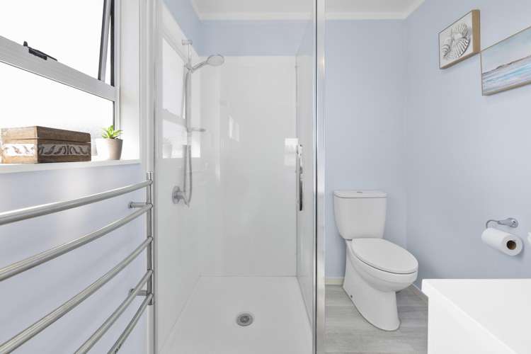 9 Maple Grove Owhata_9