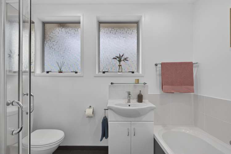 60 Tavistock Street Westown_17