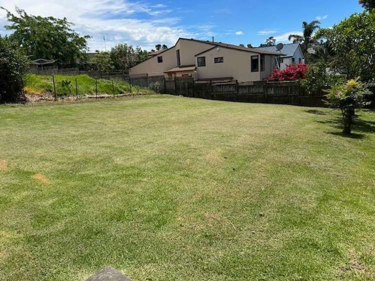 2/70 Gladstone Road Northcote_6