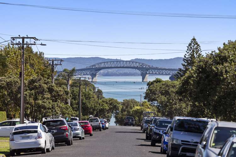 29 Aramoana Avenue Devonport_27