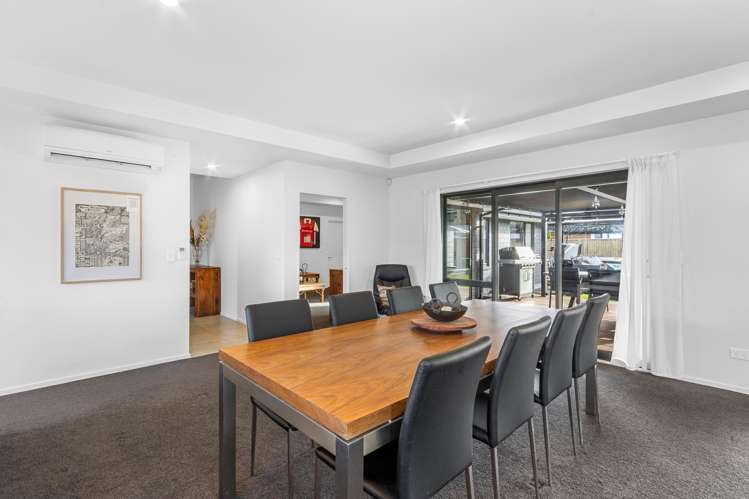 7 Bronco Drive Aidanfield_8