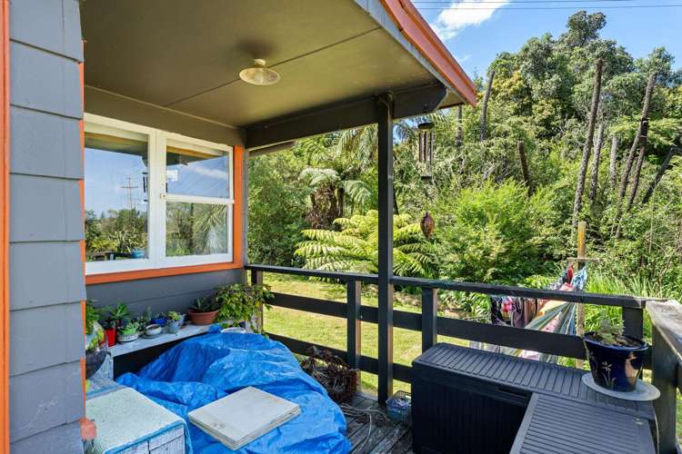 9 Ocean Beach Road Tairua_6