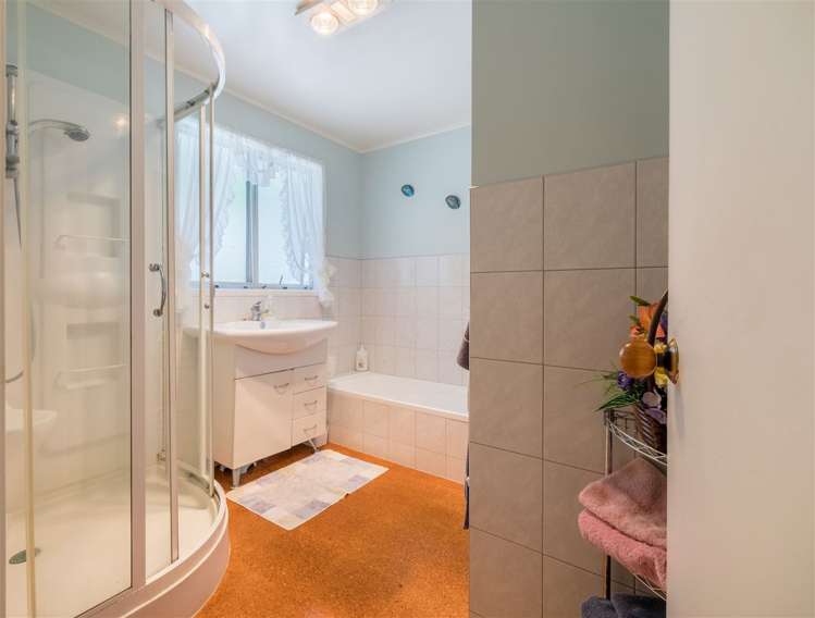 14 Lemnos Place Titirangi_10