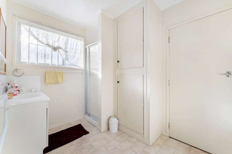 1/1 Sturges Road Henderson_7