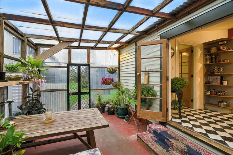 19 Sullivan Avenue Woolston_21