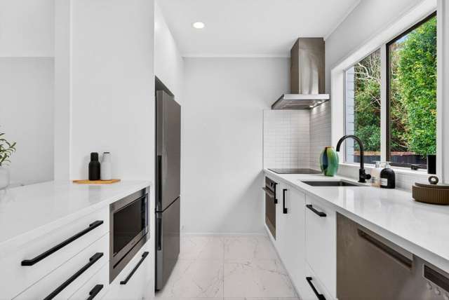 5a/2 Tobruk Crescent Milford_4