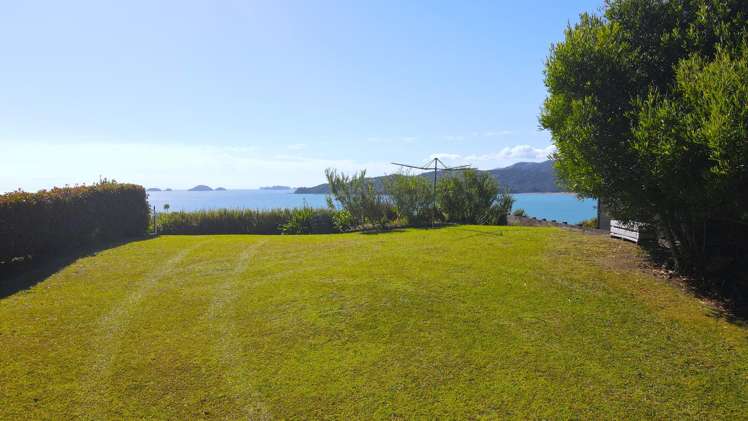 1920 Wyuna Bay Road_4