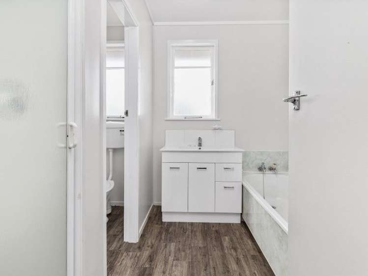 18 Homedale Street Pukehangi_7