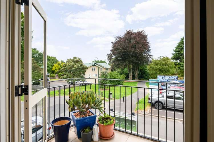 1A/11 London Street Hamilton Central_9