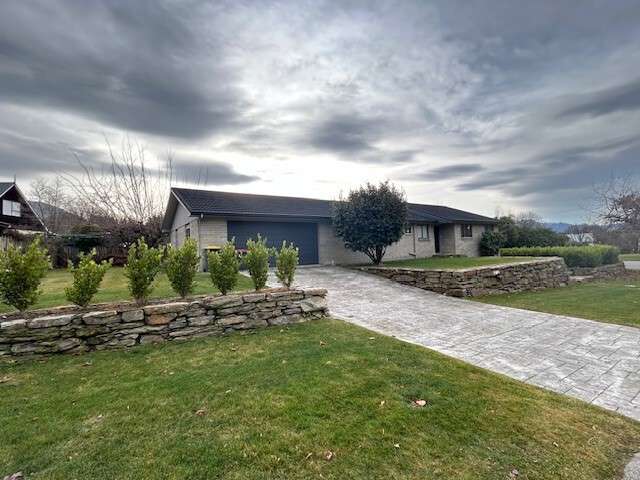 2 Heuchan Lane Wanaka_1