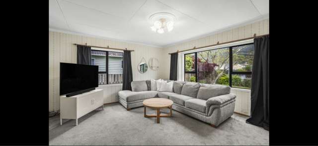 9 Poole Crescent Wainuiomata_4